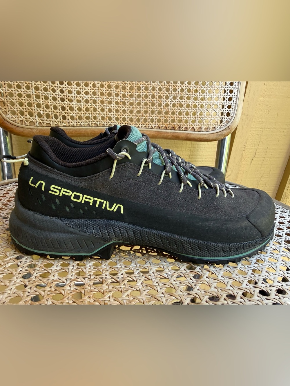 La Sportiva TX4 EVO Hiking Shoes Women’s size 8.5